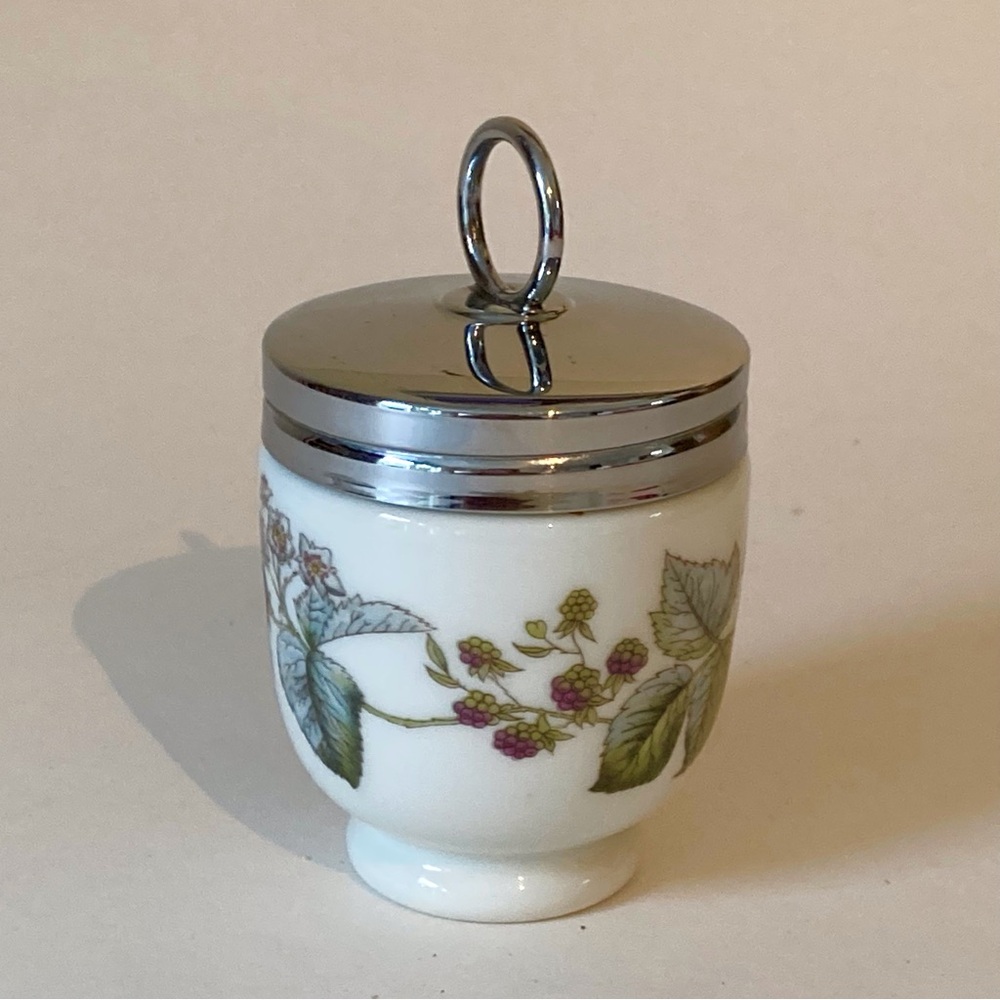 Royal Worcester Porcelain Egg Coddler, Vintage Egg Cooker, Egg Cup - Picture 2 of 8